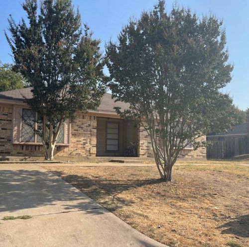 6601 Laura Ann Ct, Richland Hills, TX, 76118-6278 | Card Image