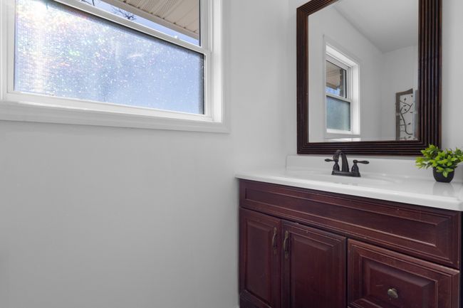591 Shore Dr, House other with 3 bedrooms, 2 bathrooms and 2 parking in Big Sandy TN | Image 38