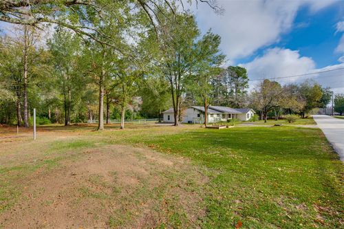 219 Perryman Rd, Lindale, TX, 75771-3270 | Card Image
