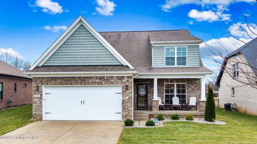 8818 Stara Way, Jeffersontown, KY, 40299-1336 | Card Image