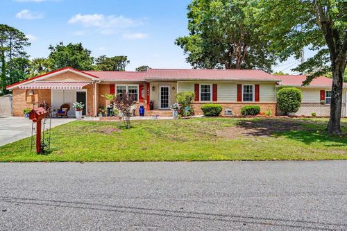 1010 Moss Dr, Surfside Beach, SC, 29575-3225 | Card Image