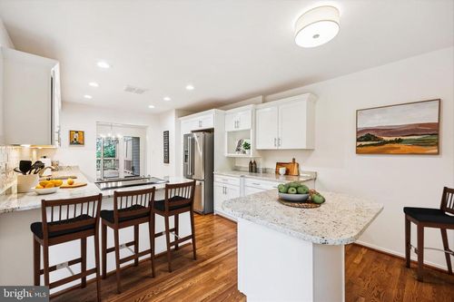 7818 Whiterim Ter, POTOMAC, MD, 20854-1773 | Card Image