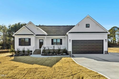 130 Bryant Farm Dr, Selma, NC, 27576-3699 | Card Image