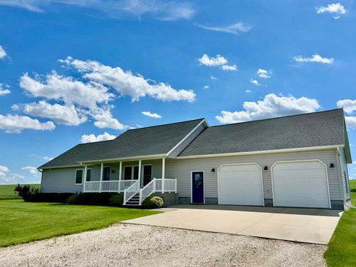 28995 V Avenue, Waucoma, IA, 52171 | Card Image