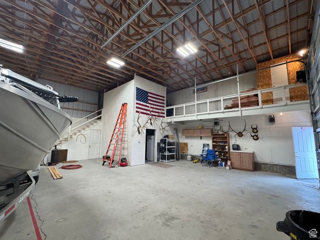 View of garage | Image 23