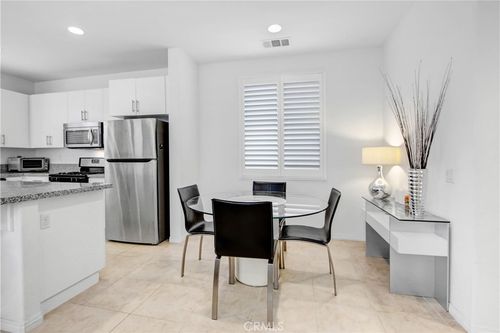 27 Linden Ln, Temple City, CA, 91780-3702 | Card Image