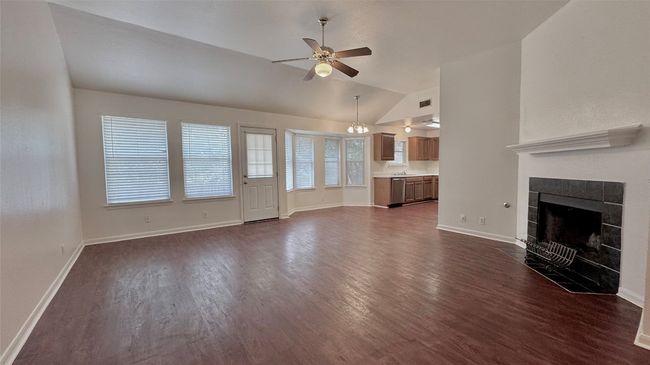902 Jasmine Trl, House other with 3 bedrooms, 2 bathrooms and null parking in Georgetown TX | Image 5