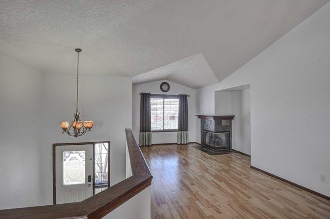 101 Shawbrooke Green Sw, House other with 2 bedrooms, 2 bathrooms and 4 parking in Calgary AB | Image 6