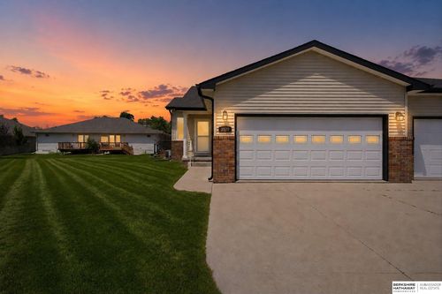 2520 Winston Cir, Fremont, NE, 68025-2483 | Card Image