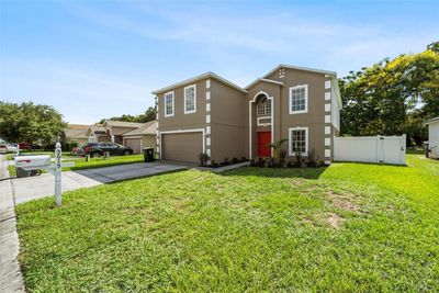 5615 Oakwood Knoll Drive, House other with 4 bedrooms, 2 bathrooms and null parking in Lakeland FL | Image 1