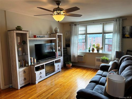 apt-7n-2 Sadore Ln, Yonkers, NY, 10710-4802 | Card Image