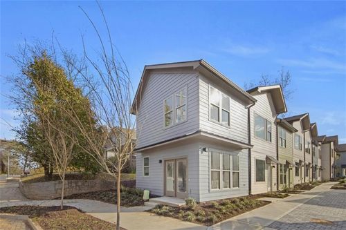 202-1070 Dill Ave Sw, Atlanta, GA, 30310-4117 | Card Image