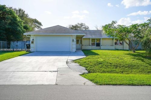 714 Ne Lanfair St, Port St. Lucie, FL, 34983-1229 | Card Image