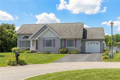 36 Great Oak Dr, Warwick, RI, 02886-2845 | Card Image