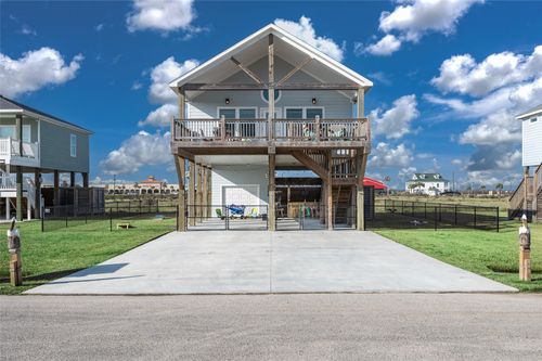 2285 Lobster St, Crystal Beach, TX, 77650 | Card Image