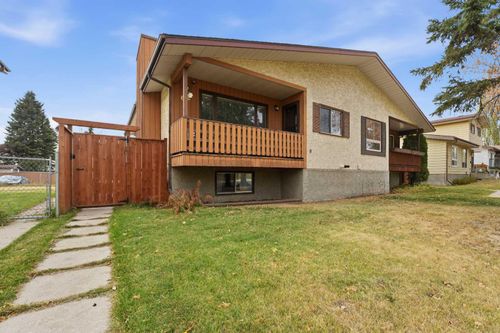 62 Mclevin Cres, Red Deer, AB, T4R1S9 | Card Image