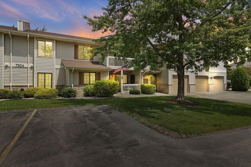 7304 98th Ave, Kenosha, WI, 53142-8355 | Card Image