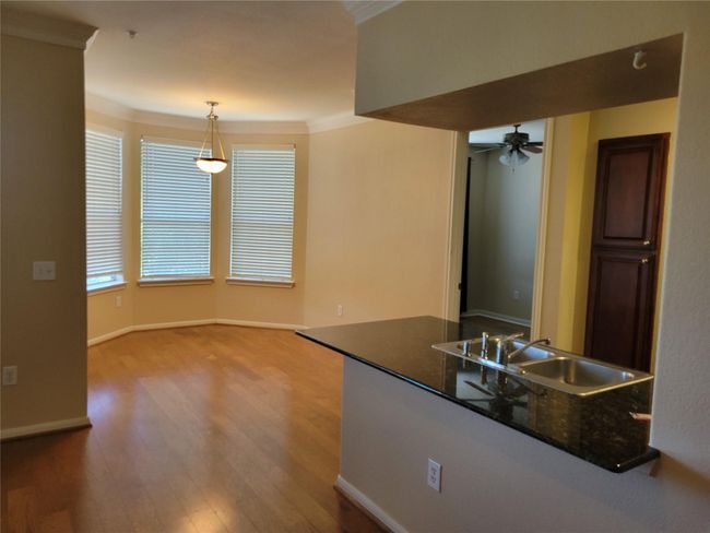 Dining Area | Image 8