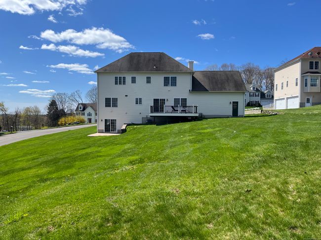 1 Maplecrest Ln, House other with 4 bedrooms, 3 bathrooms and null parking in Hamden CT | Image 39