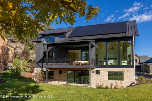 719 Perry Ridge Rd, Carbondale, CO, 81623-3149 | Card Image