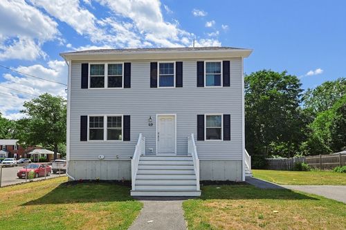 49 Blaney Ave, Peabody, MA, 01960-5810 | Card Image