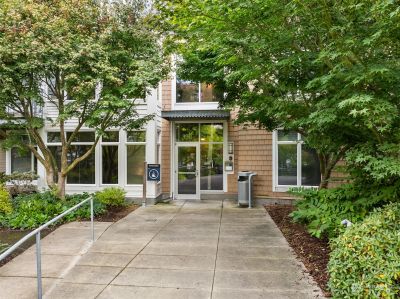 C332 - 190 Harbor Square Lane, Condo with 1 bedrooms, 1 bathrooms and 1 parking in Bainbridge Island WA | Image 3