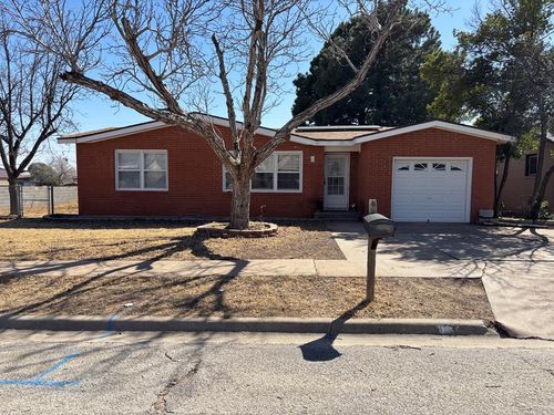 1806 38th St, Snyder, TX, 79549-5416 | Card Image