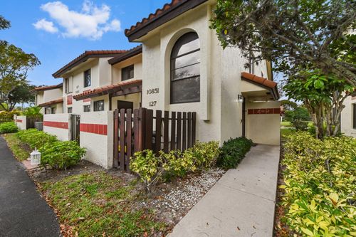 202-10851 Palm Lake Ave, Boynton Beach, FL, 33437-2245 | Card Image