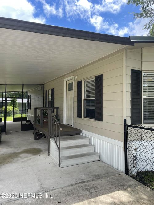 246 Spec Ln, Crescent City, FL, 32112-4167 | Card Image