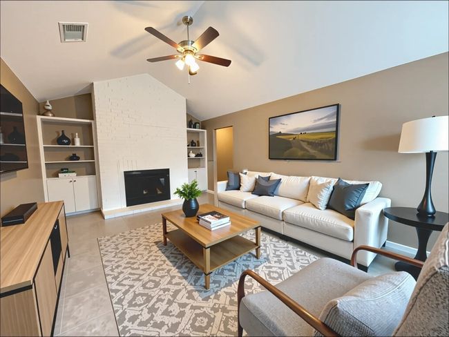 Virtually Staged to show the space available | Image 4
