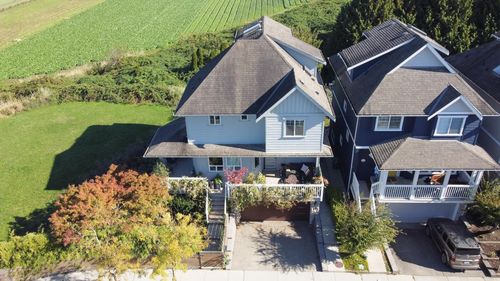 6371 London Rd, Richmond, BC, V7E6V5 | Card Image