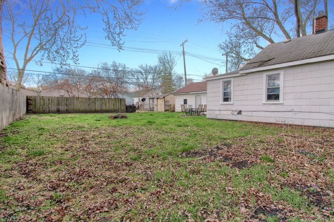 356 E Elza Ave, House other with 3 bedrooms, 1 bathrooms and null parking in Hazel Park MI | Image 26