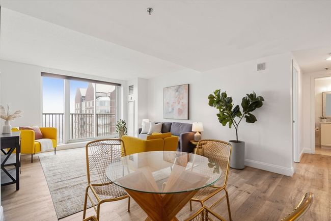 APT-2323 - 10 Museum Way, Condo with 2 bedrooms, 1 bathrooms and null parking in Cambridge MA | Image 8