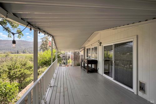 810 Champagne E, Calistoga, CA, 94515-9765 | Card Image