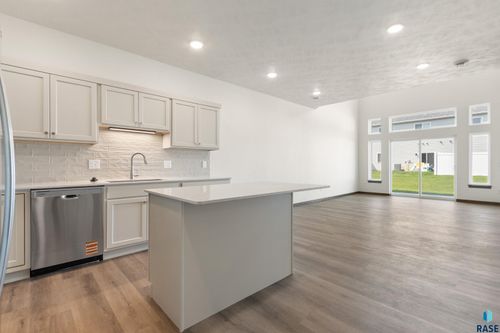 2406 E Jetty Pl Place, Sioux Falls, SD, 57108 | Card Image