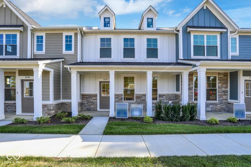 8520 Goldfinch Rd, Brownsburg, IN, 46112-9594 | Card Image