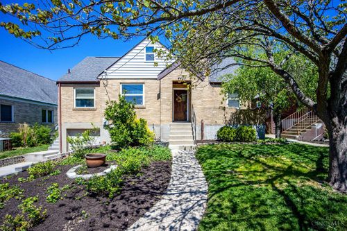 4420 Raceview Ave, Cincinnati, OH, 45211 | Card Image