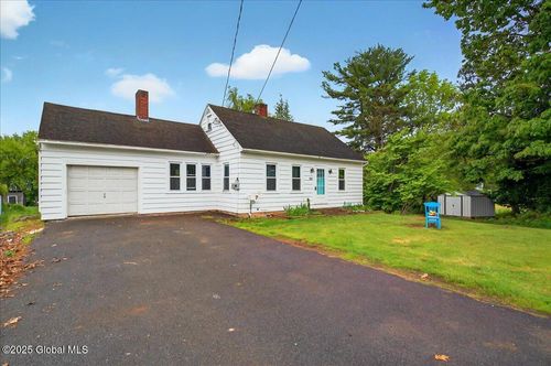 115 4th Ave E, Fonda, NY, 12068 | Card Image