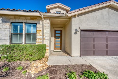 130 Lucia Ct, Horseshoe Bay, TX, 78657-2251 | Card Image