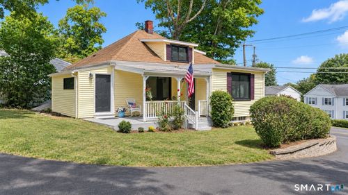 5167 Main St, Trumbull, CT, 06611-4745 | Card Image