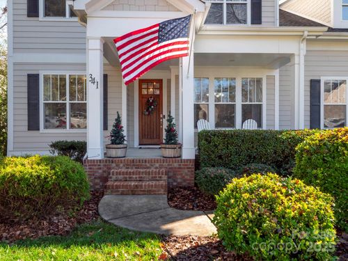 341 Windy Pine Dr, Lake Wylie, SC, 29710-8120 | Card Image