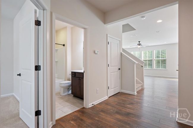 Foyer | Image 6