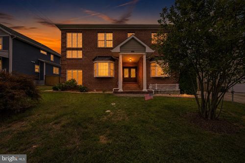33 N Donelson St, ALEXANDRIA, VA, 22304-2623 | Card Image