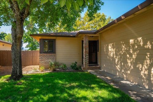 2048 Lazare Path, Redding, CA, 96001-0971 | Card Image