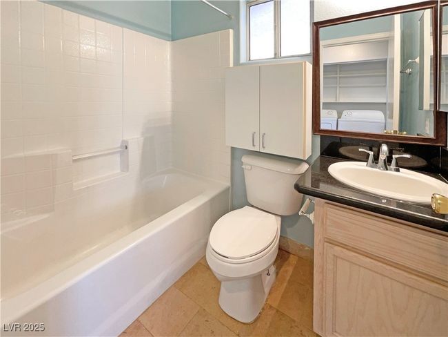 UNIT-201 - 8032 Astrology Ct, Townhouse with 2 bedrooms, 2 bathrooms and null parking in Las Vegas NV | Image 7