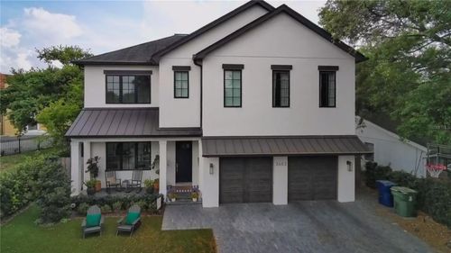 2402 W Parkland Blvd, TAMPA, FL, 33609-5351 | Card Image