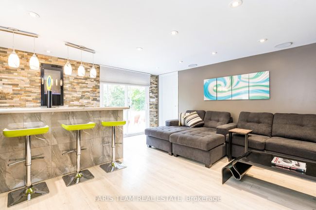 85 Fulsom Cres, House other with 2 bedrooms, 2 bathrooms and 8 parking in Sebright ON | Image 13