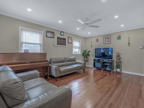 8151 248th St, Bellerose, NY, 11426-1718 | Card Image