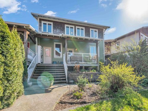 2 - 42312 Yarrow Central Road, Townhouse with 4 bedrooms, 2 bathrooms and null parking in Yarrow BC | Card Image