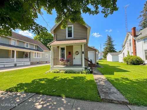 370 S Monroe St, Tiffin, OH, 44883-3006 | Card Image